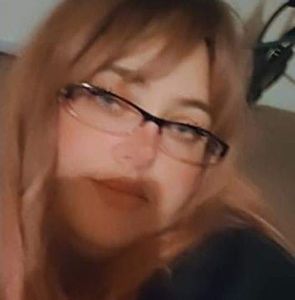 Meet your Posher, Sabrina